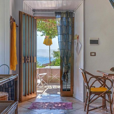 Casa Vacanze Iose Ріо-Маріна Екстер'єр фото