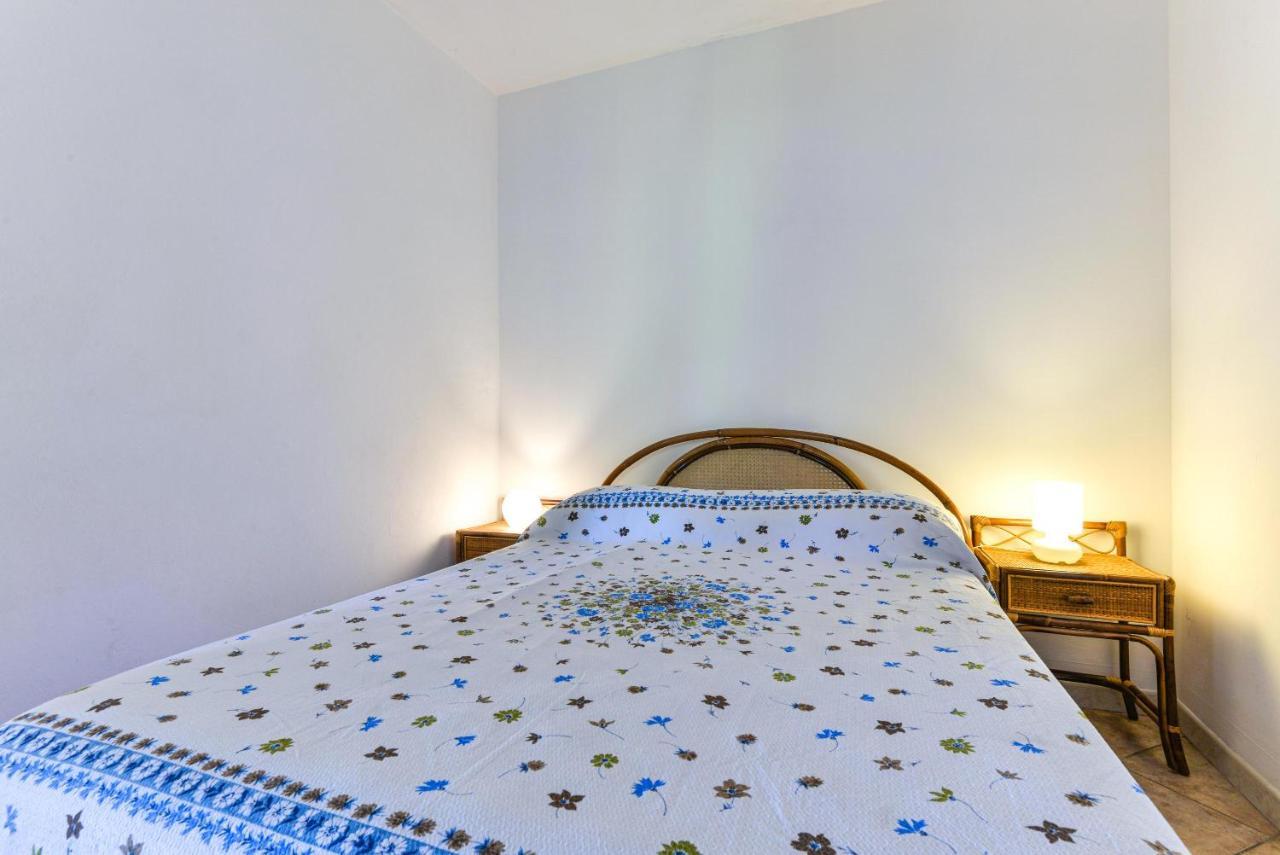 Casa Vacanze Iose Ріо-Маріна Екстер'єр фото