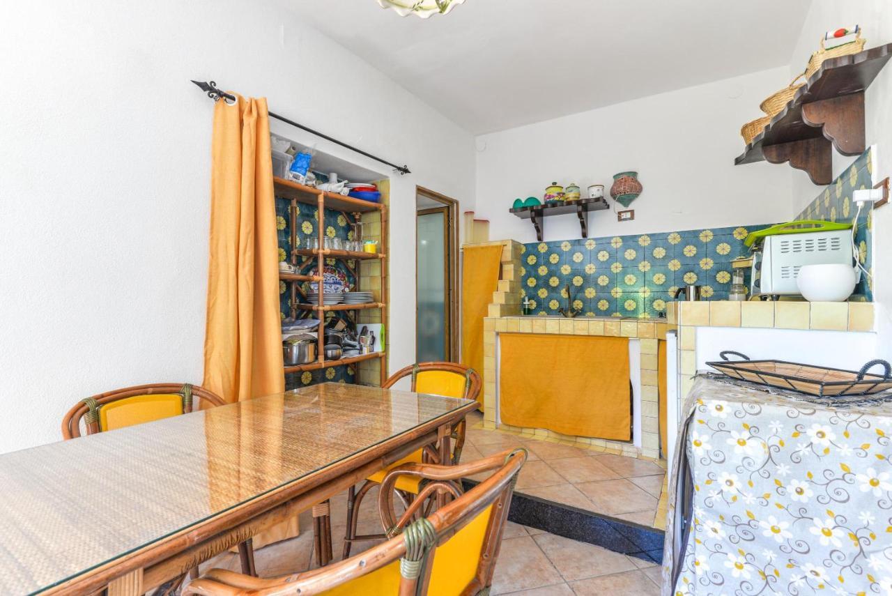 Casa Vacanze Iose Ріо-Маріна Екстер'єр фото
