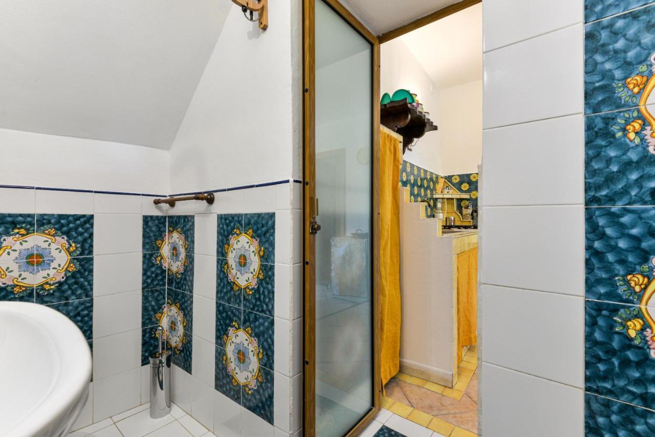Casa Vacanze Iose Ріо-Маріна Екстер'єр фото