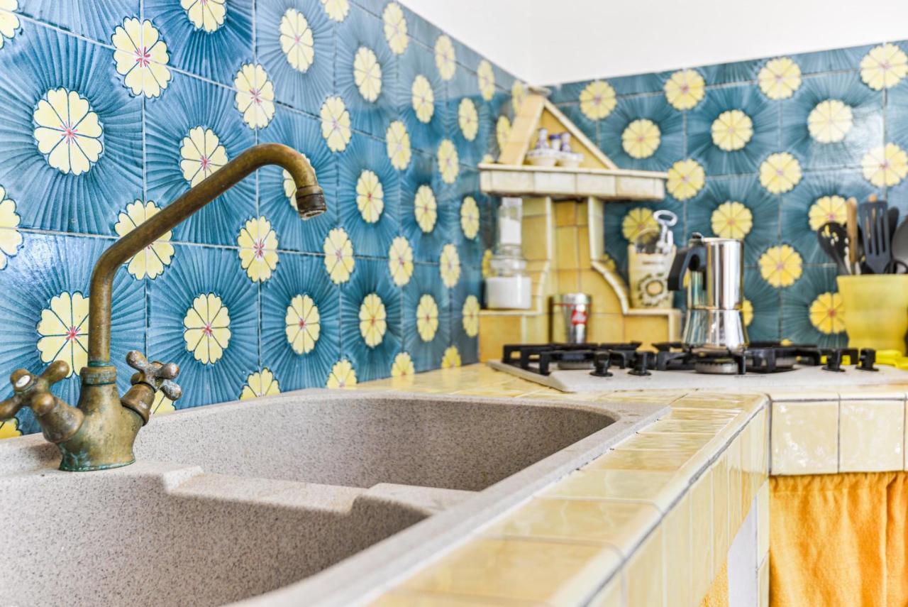 Casa Vacanze Iose Ріо-Маріна Екстер'єр фото